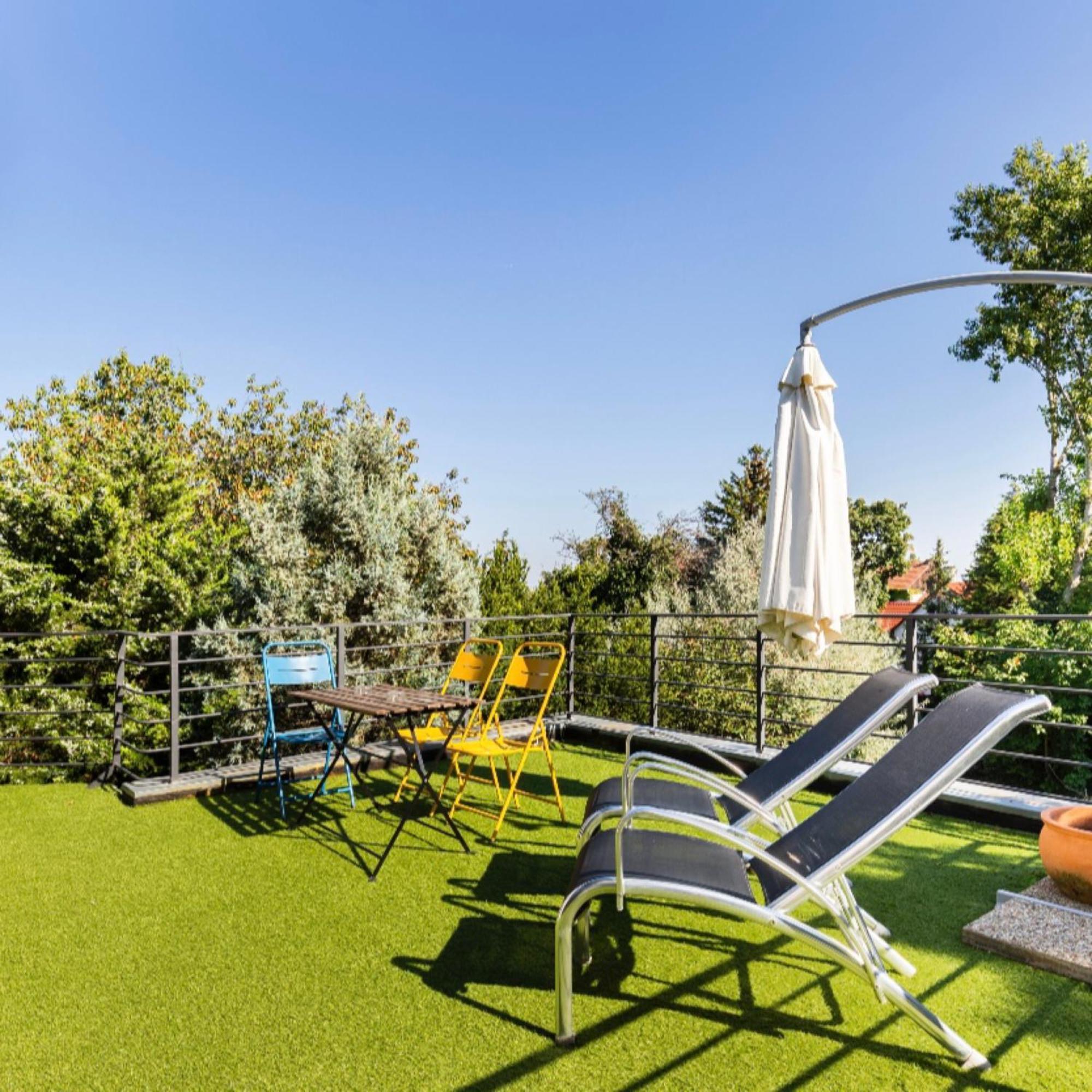 בודפשט Maharaja Mountain Palace With Free Privat Parking And Garden מראה חיצוני תמונה